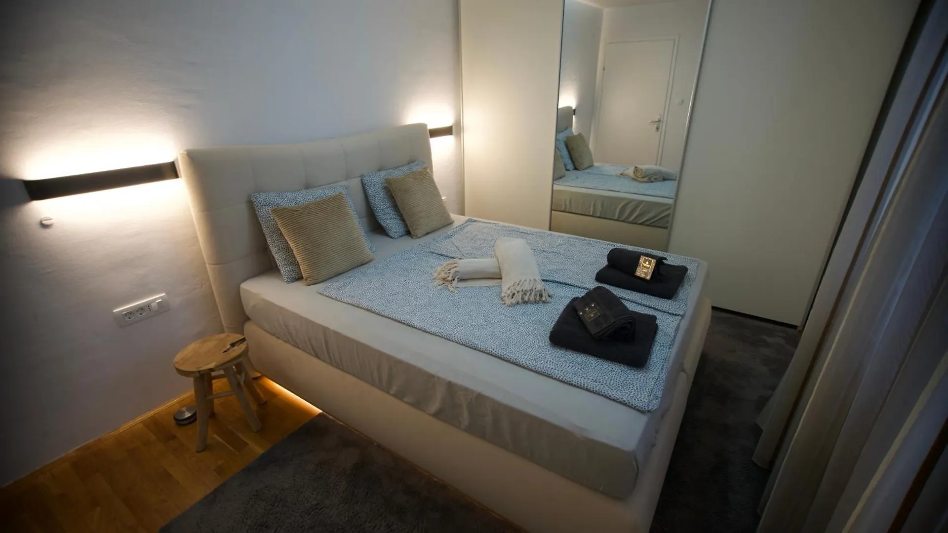 Apartment Pergul Cres