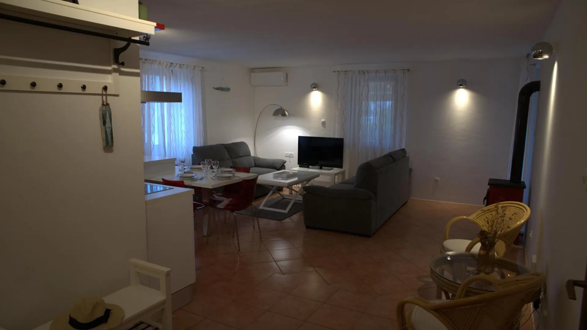 Apartment Pergul Cres