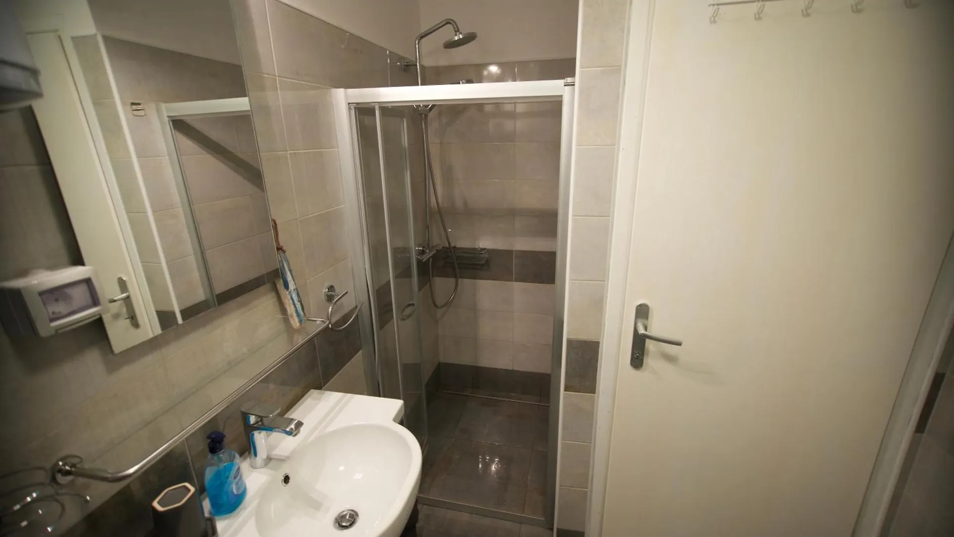 Apartment Pergul Cres